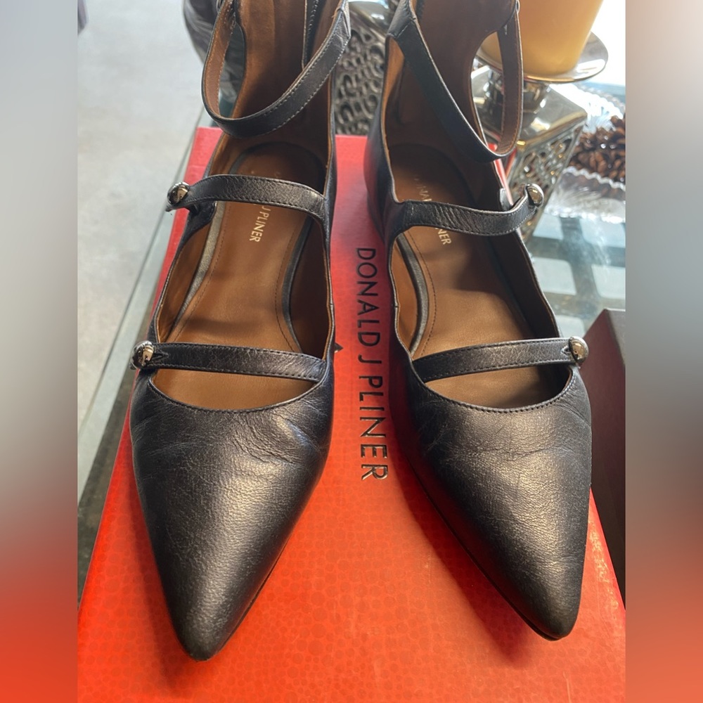 Blacks flats! Goes with everything